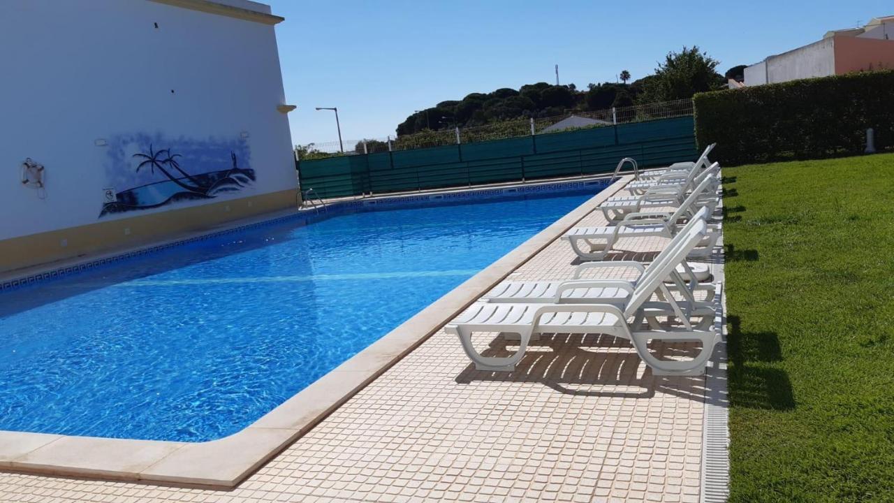 אולוס די אגווה Falesia Beach Villa מראה חיצוני תמונה