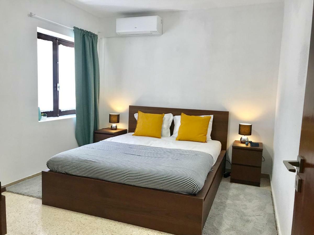 אולוס די אגווה Falesia Beach Villa מראה חיצוני תמונה