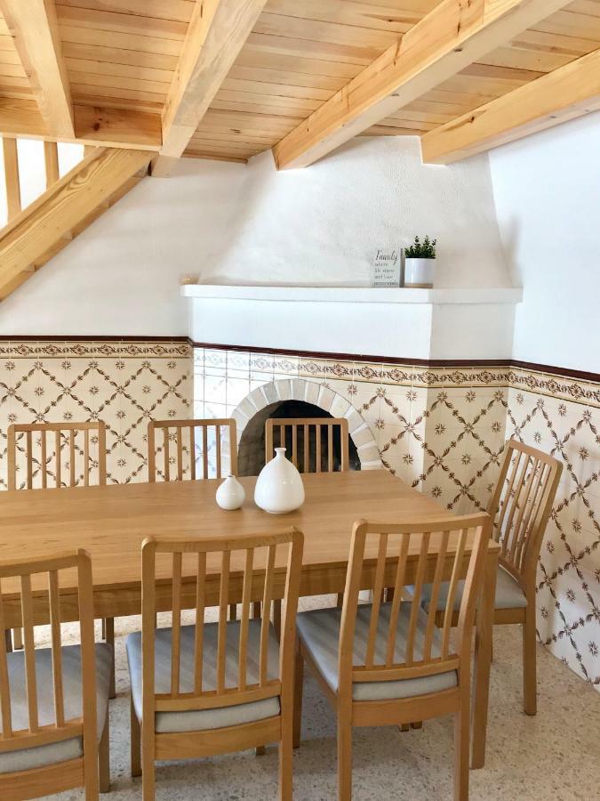 אולוס די אגווה Falesia Beach Villa מראה חיצוני תמונה